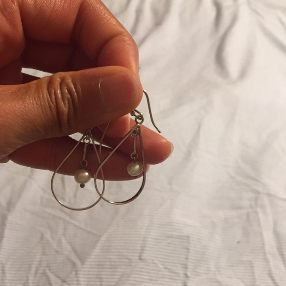 Sterling Sliver earrings - Picture 3 of 4